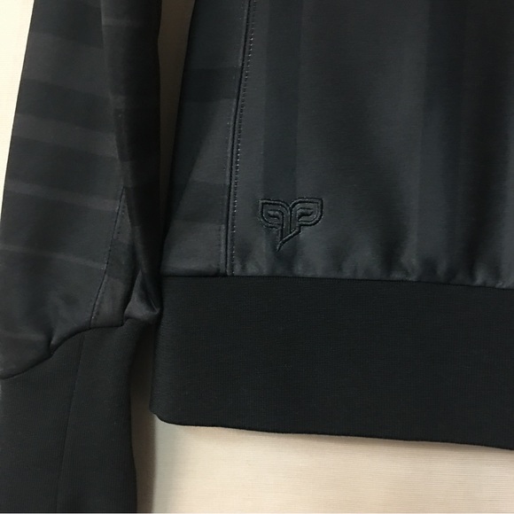 The North Face Women’s Thatch Asymmetrical Zip Hoodie Jacket. Sz S - Picture 7 of 12